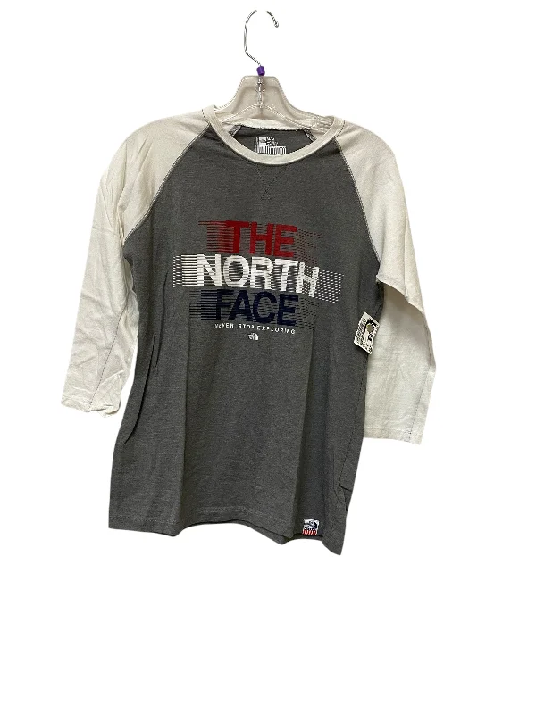 Bold Prints Top Long Sleeve By The North Face In Grey & White, Size: M