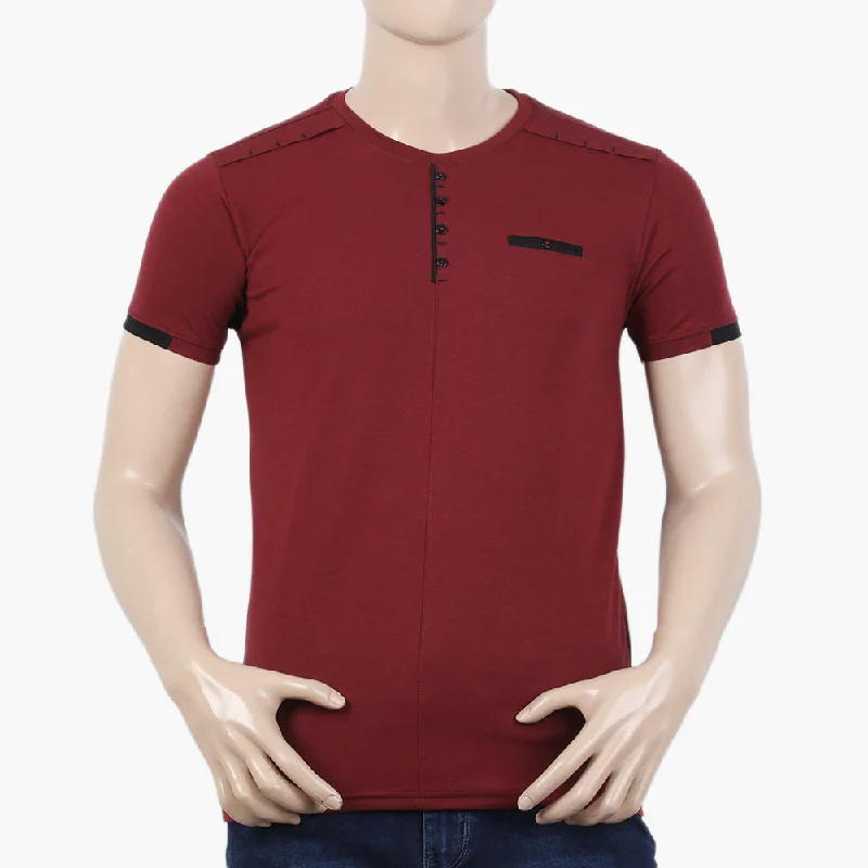 Trendy Outerwear Men's Half Sleeves T-Shirt - Maroon