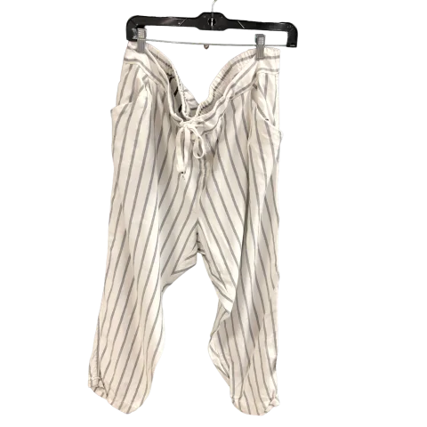 Urban Comfort Pants Joggers By Old Navy In Striped Pattern, Size: 18